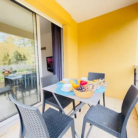 Appartement Les Estivales Boulouris Yourhosthelper *