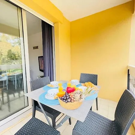 Appartement Les Estivales Boulouris Yourhosthelper