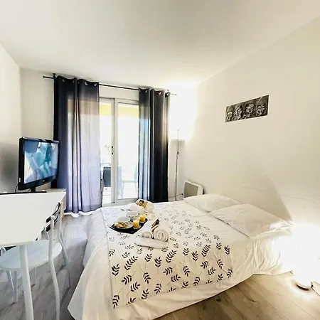 Les Estivales Boulouris Yourhosthelper Appartement