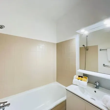 Les Estivales Boulouris Yourhosthelper Appartement