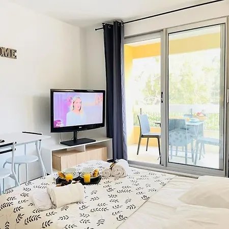 Apartment Les Estivales Boulouris Yourhosthelper