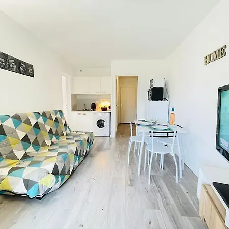 Les Estivales Boulouris Yourhosthelper Apartment *
